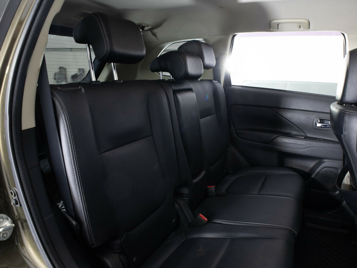 Продажа Б/У Митсубиши Оутлэндер. Фото: #13