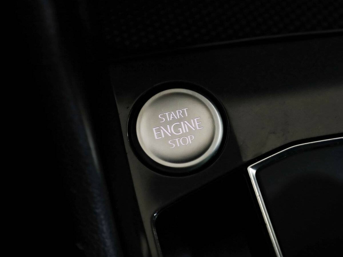 Купить Volkswagen Tiguan с пробегом. Фото: #17