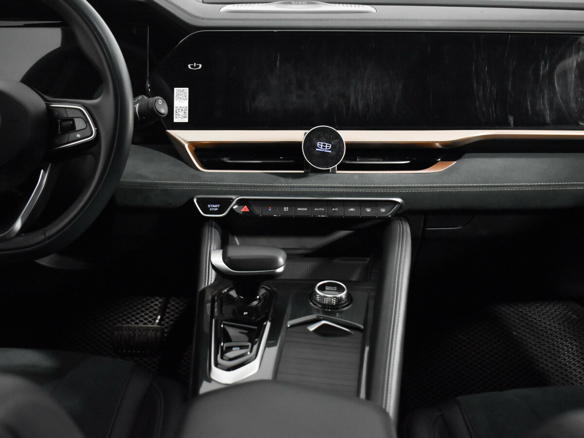 Купить Geely Monjaro с пробегом. Фото: #11