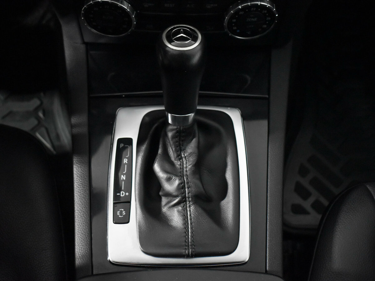 Купить Mercedes-Benz C-Класс с пробегом. Фото: #9