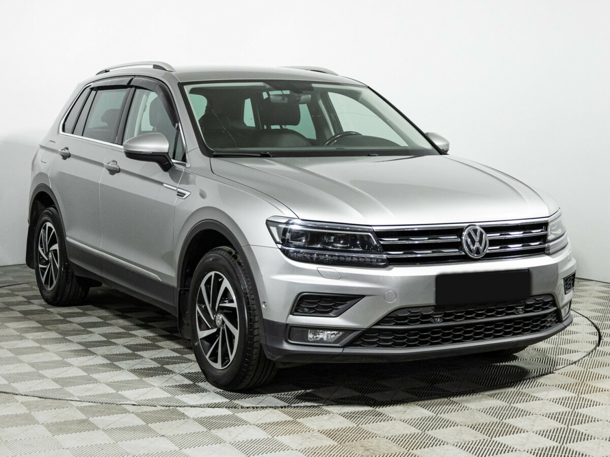 Купить Volkswagen Tiguan с пробегом. Фото: #2