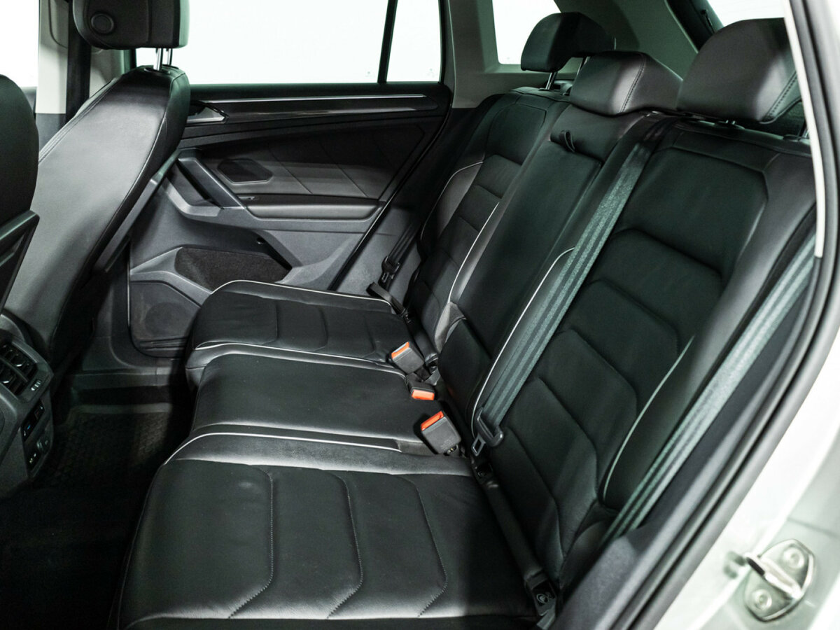 Купить Volkswagen Tiguan с пробегом. Фото: #9