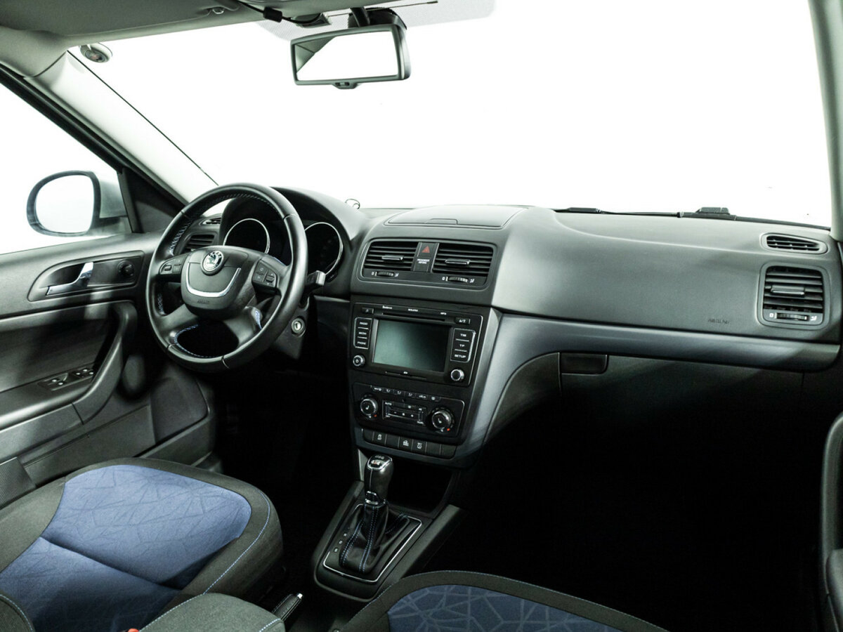 Купить Skoda Yeti с пробегом. Фото: #8