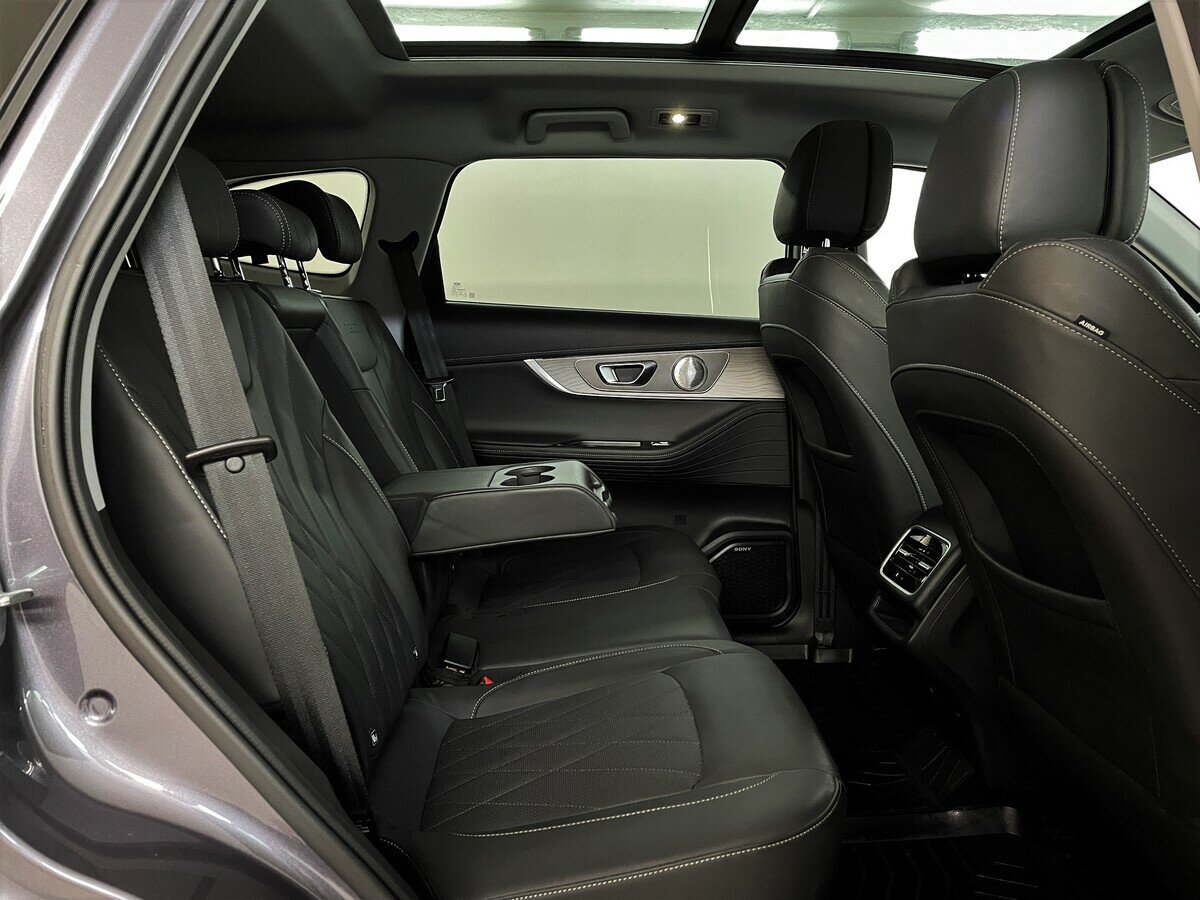 Купить Chery Tiggo 8 Pro Max с пробегом. Фото: #15