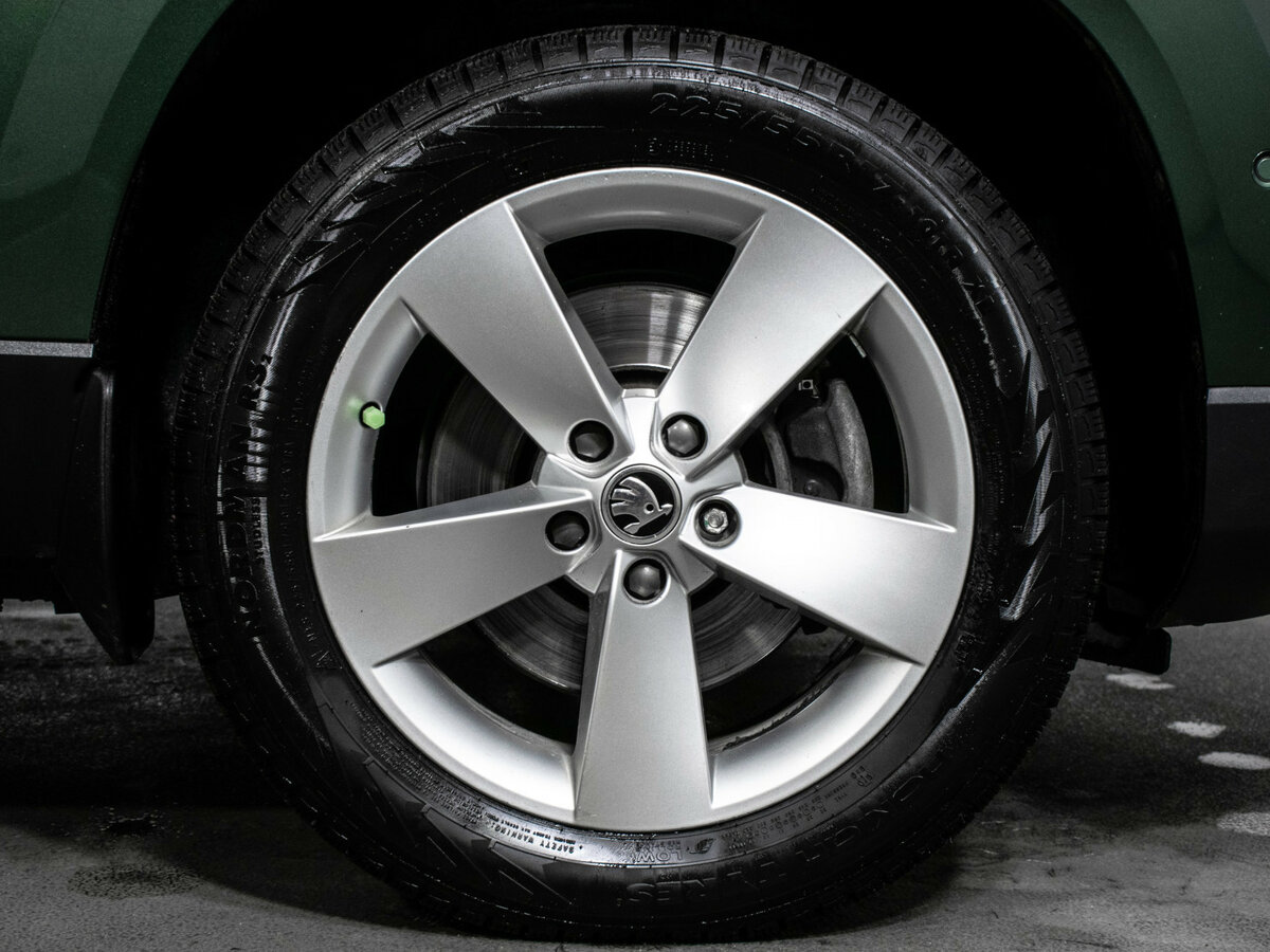 Купить Skoda Karoq с пробегом. Фото: #17