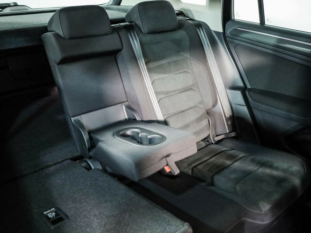 Купить Volkswagen Tiguan с пробегом. Фото: #29