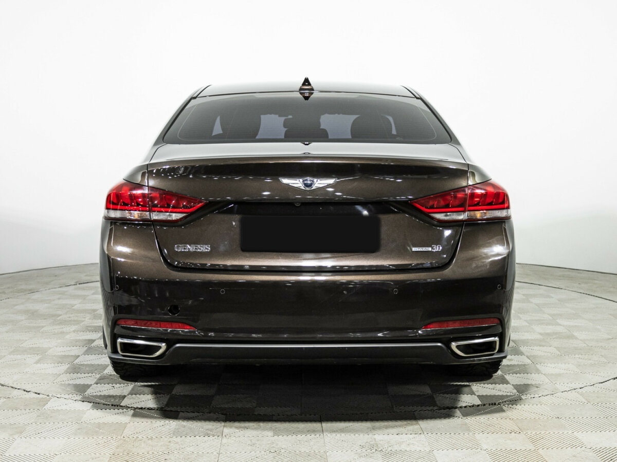 Купить Hyundai Genesis с пробегом. Фото: #5
