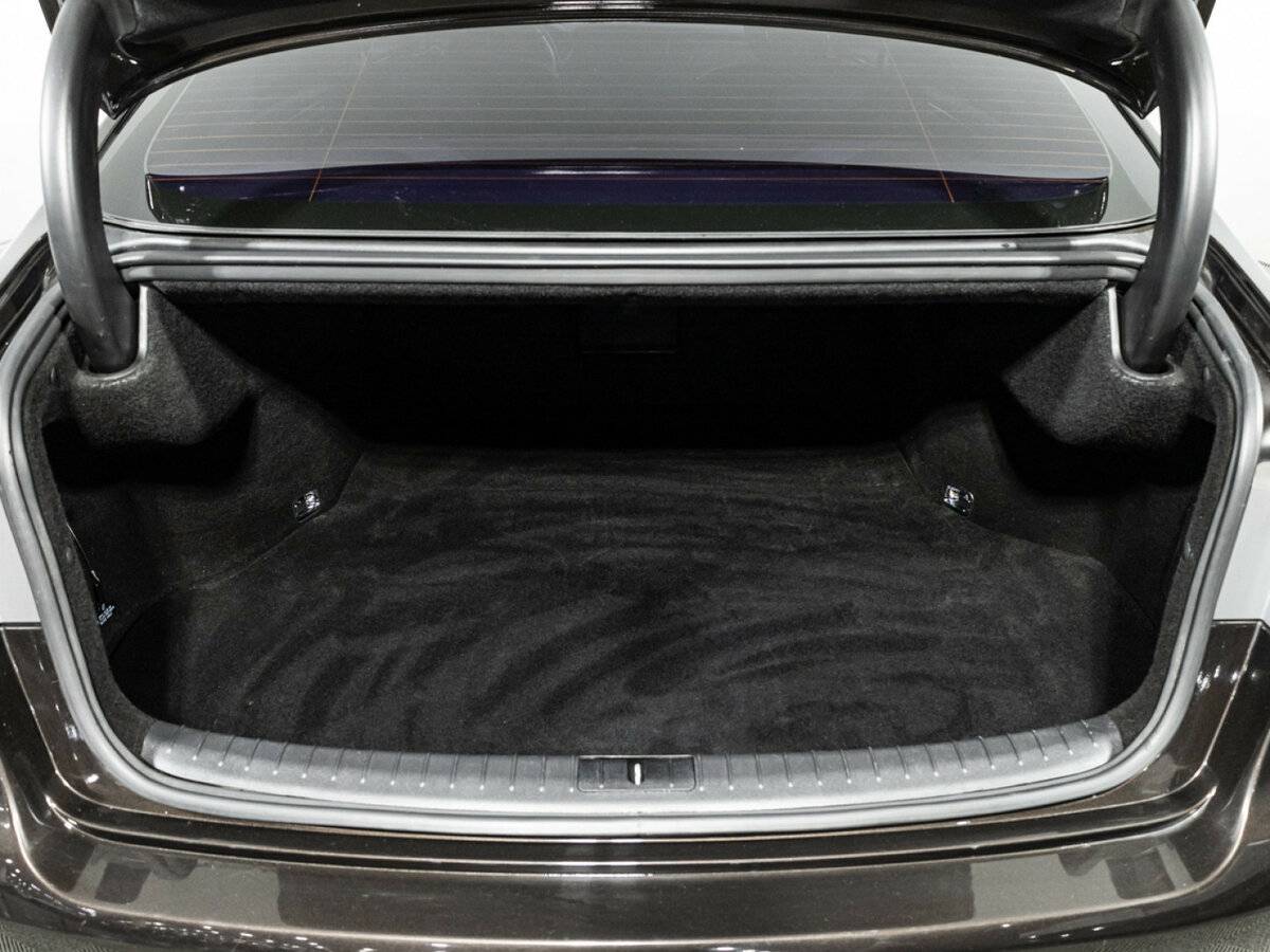 Купить Hyundai Genesis с пробегом. Фото: #25