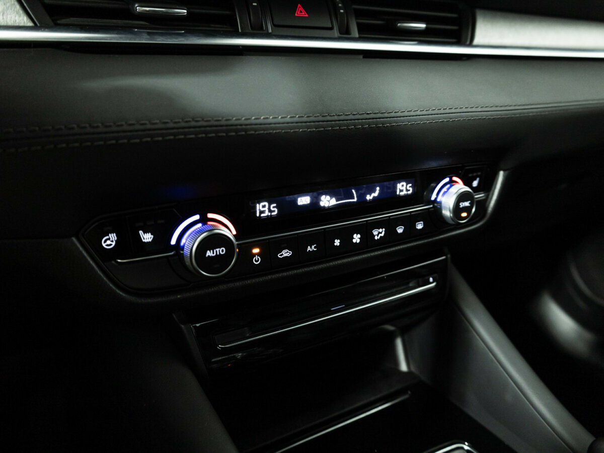 Купить Mazda 6 с пробегом. Фото: #15