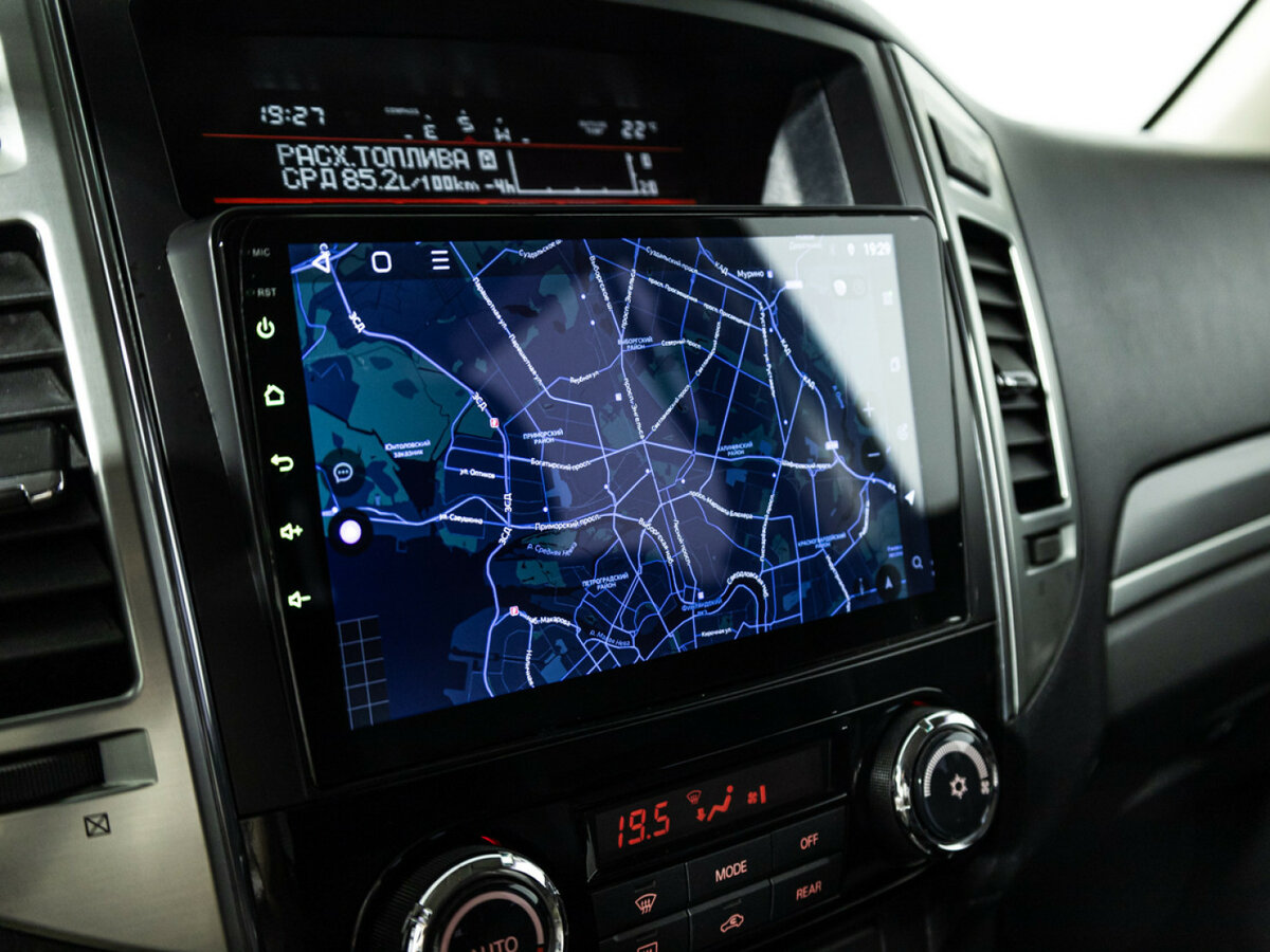 Купить Mitsubishi Pajero с пробегом. Фото: #14