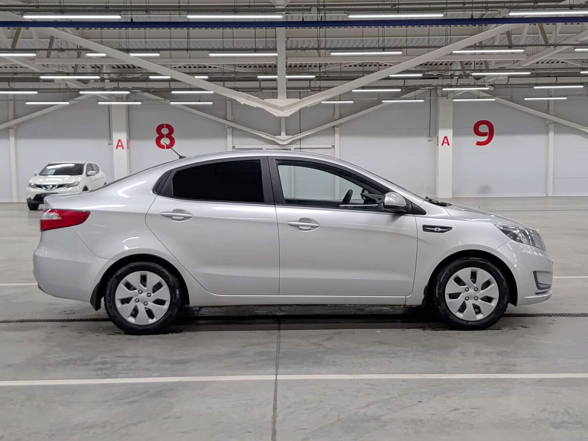 Купить Kia Rio с пробегом. Фото: #3