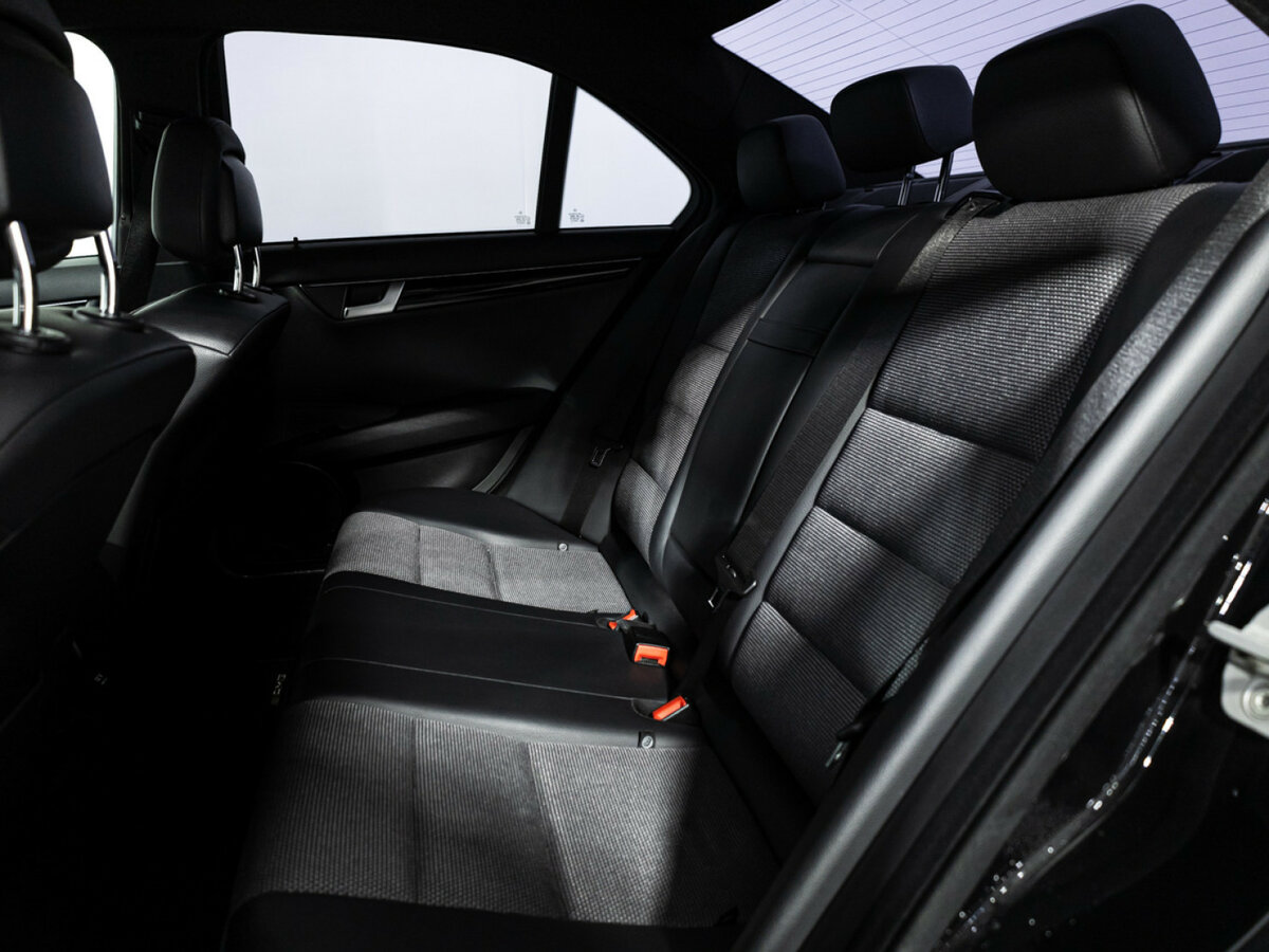 Купить Mercedes-Benz C-Класс с пробегом. Фото: #7