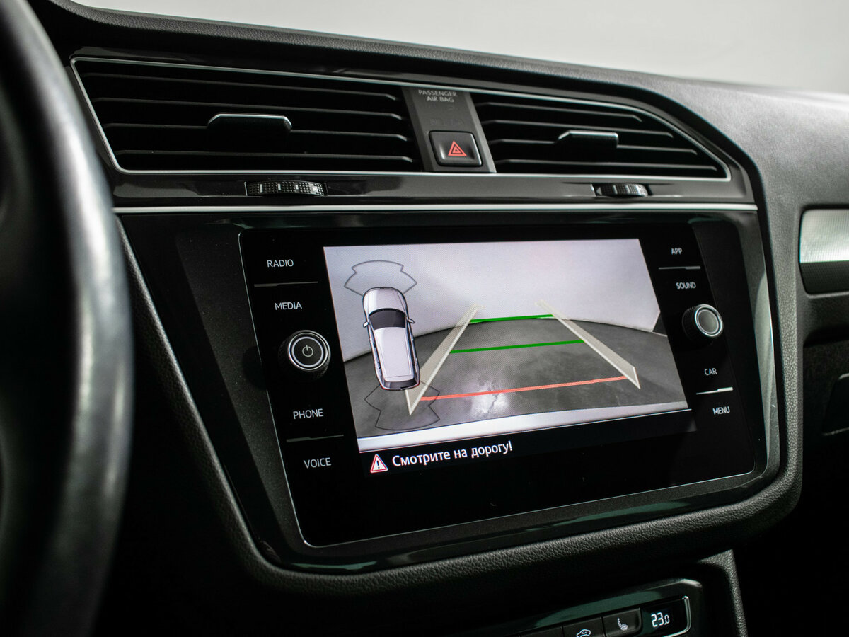 Купить Volkswagen Tiguan с пробегом. Фото: #13