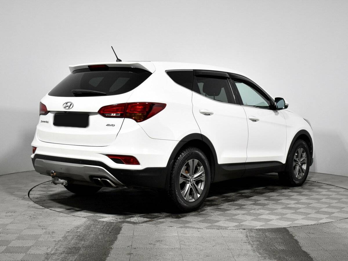 Купить Hyundai Santa Fe с пробегом. Фото: #3