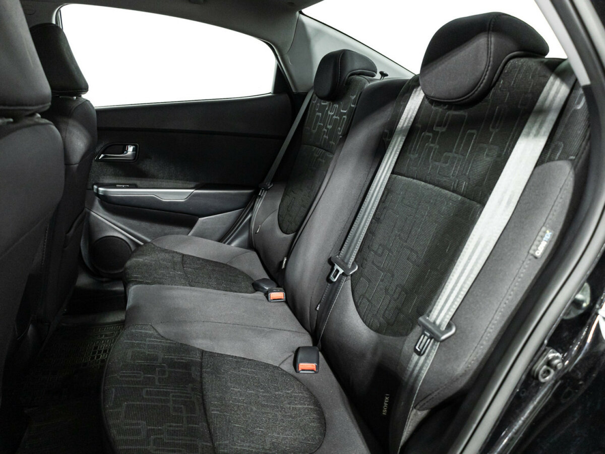 Купить Kia Rio с пробегом. Фото: #9