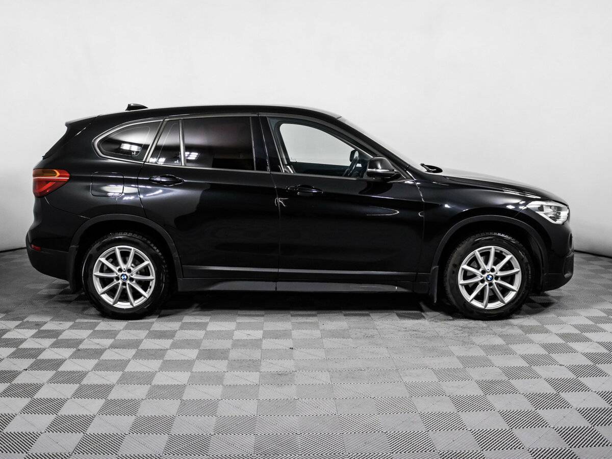 Купить BMW X1 с пробегом. Фото: #3