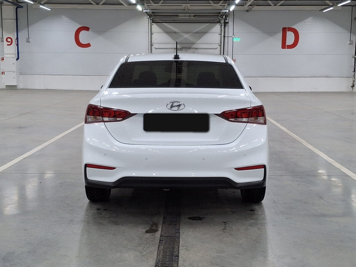 Купить Hyundai Solaris с пробегом. Фото: #5