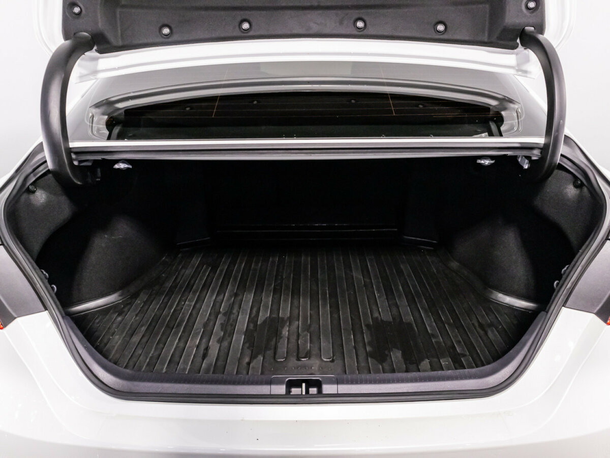 Купить Toyota Camry с пробегом. Фото: #13