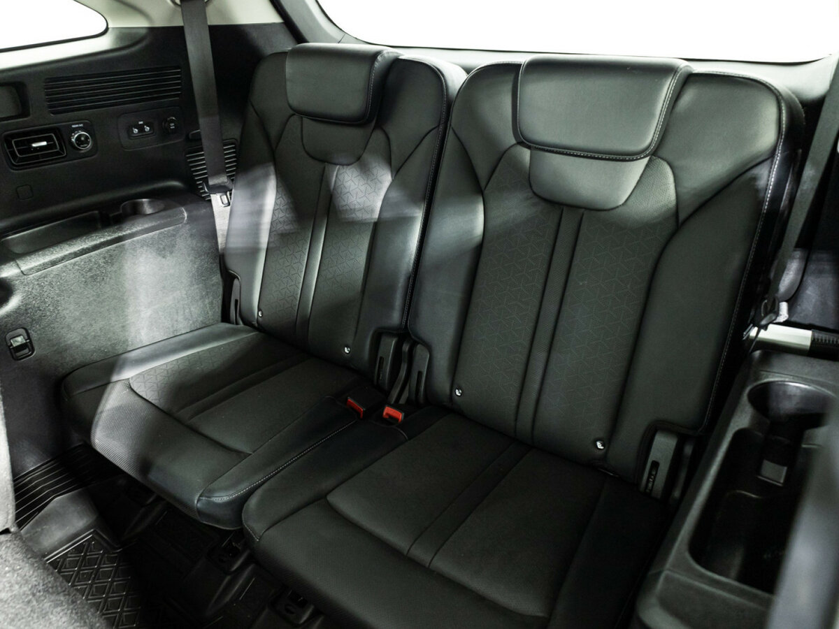 Купить Kia Sorento с пробегом. Фото: #21