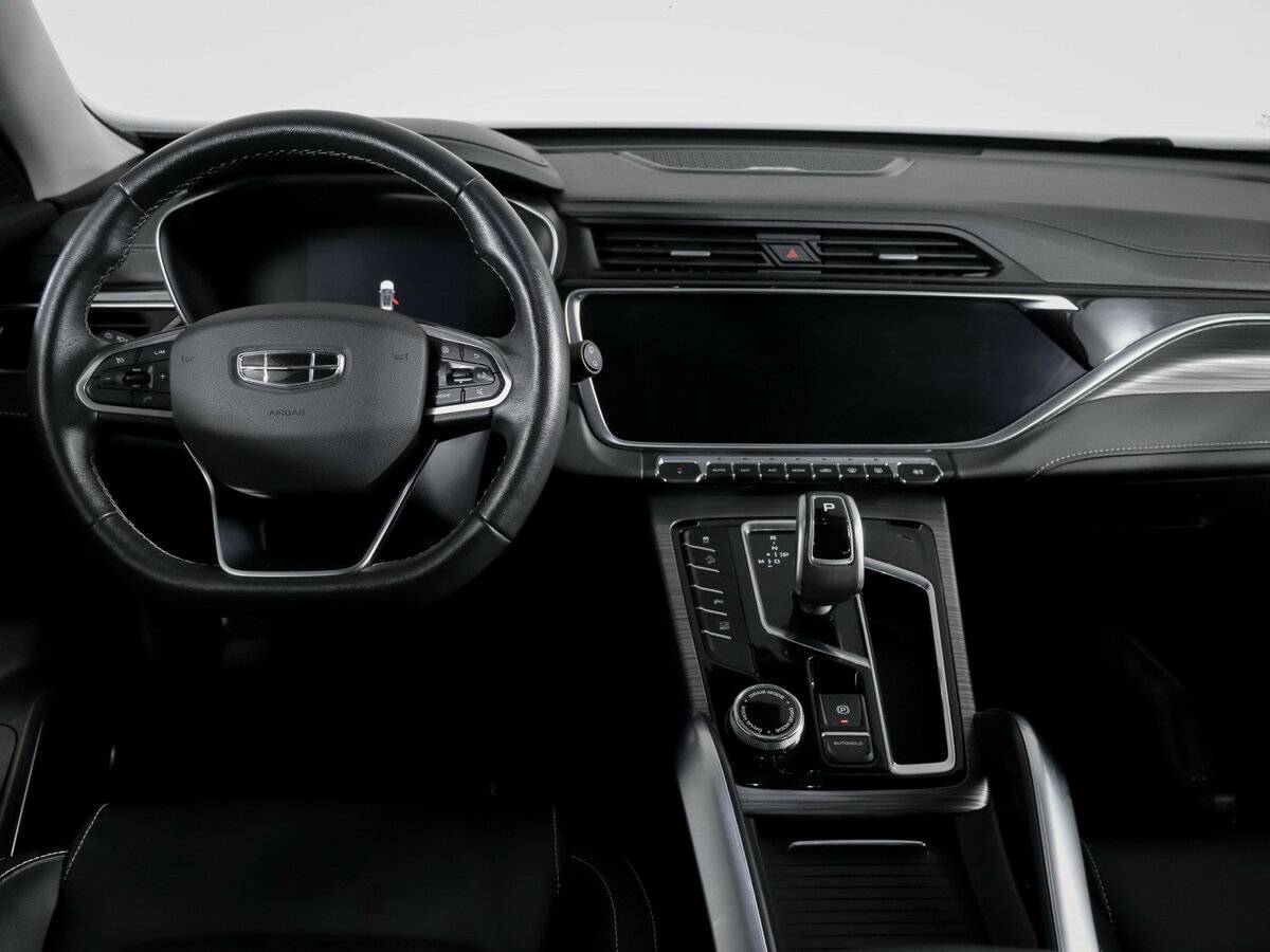 Купить Geely Atlas Pro с пробегом. Фото: #11