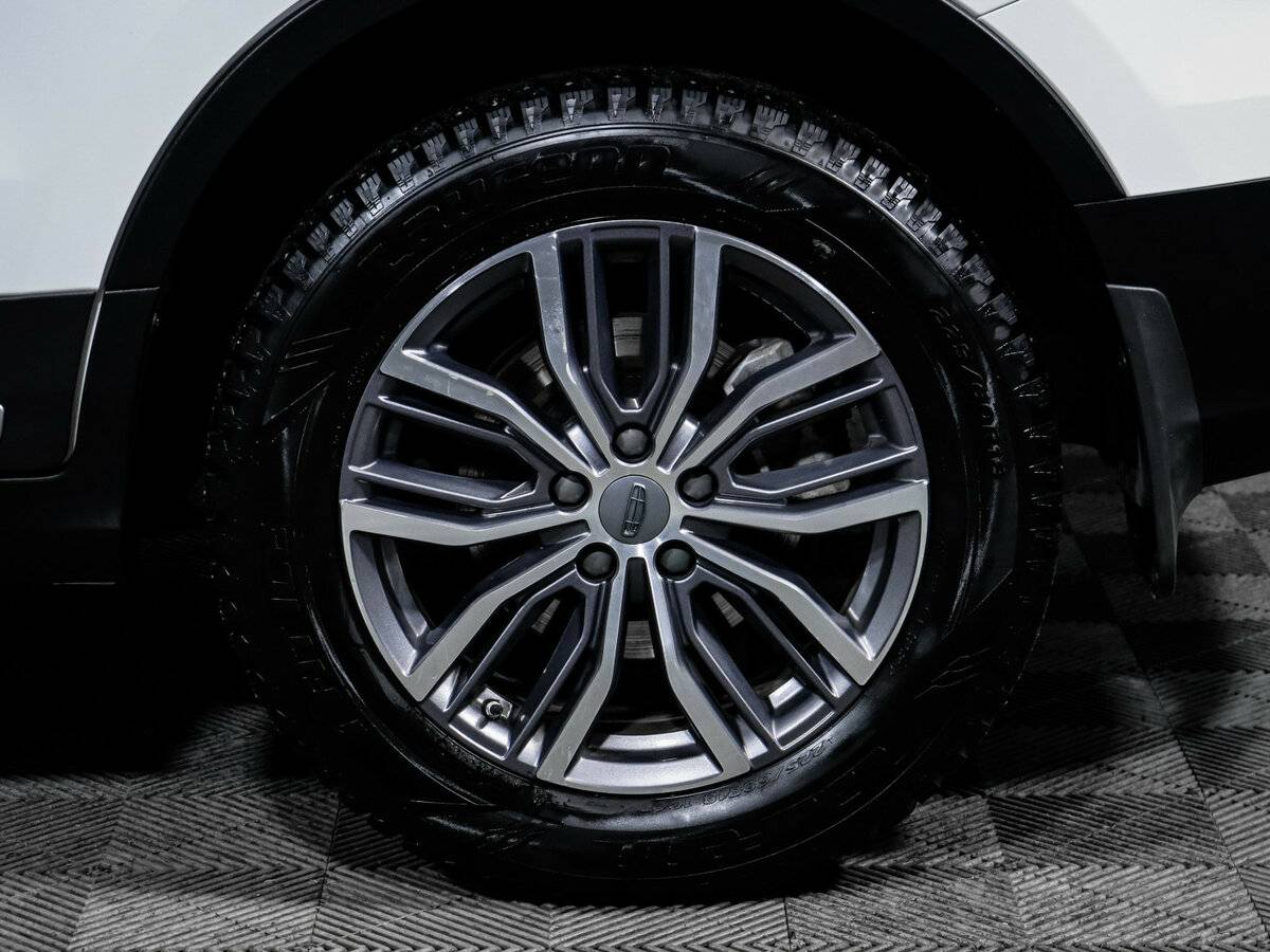 Купить Geely Atlas Pro с пробегом. Фото: #13