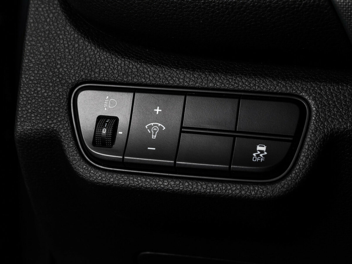 Купить Kia Seltos с пробегом. Фото: #12