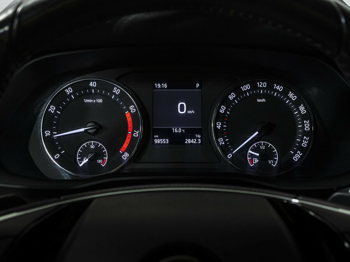 Купить Skoda Octavia с пробегом. Фото: #9