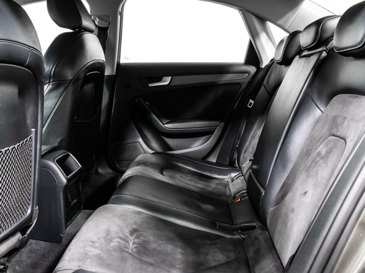 Купить Audi A4 с пробегом. Фото: #9