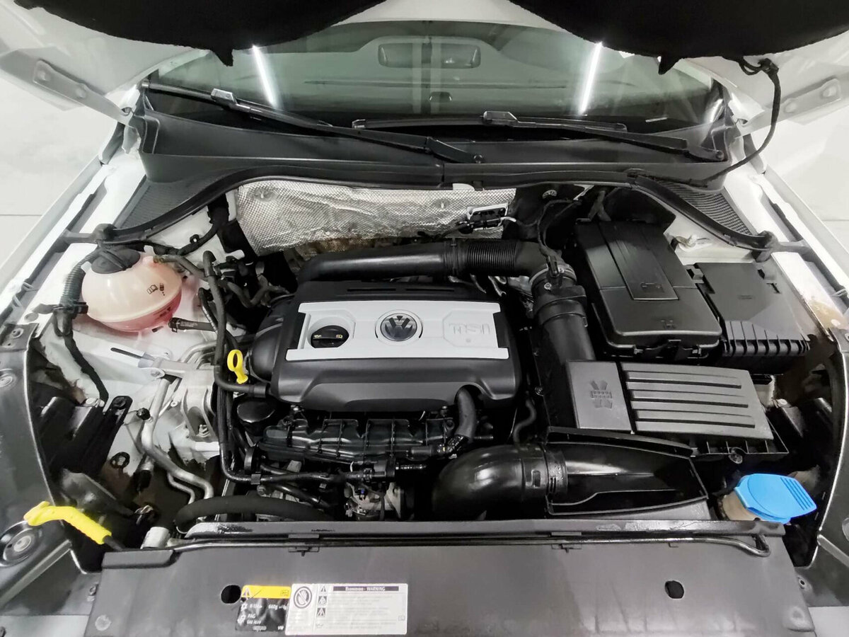 Купить Volkswagen Tiguan с пробегом. Фото: #8