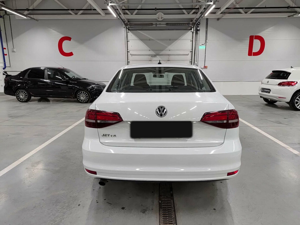 Купить Volkswagen Jetta с пробегом. Фото: #5