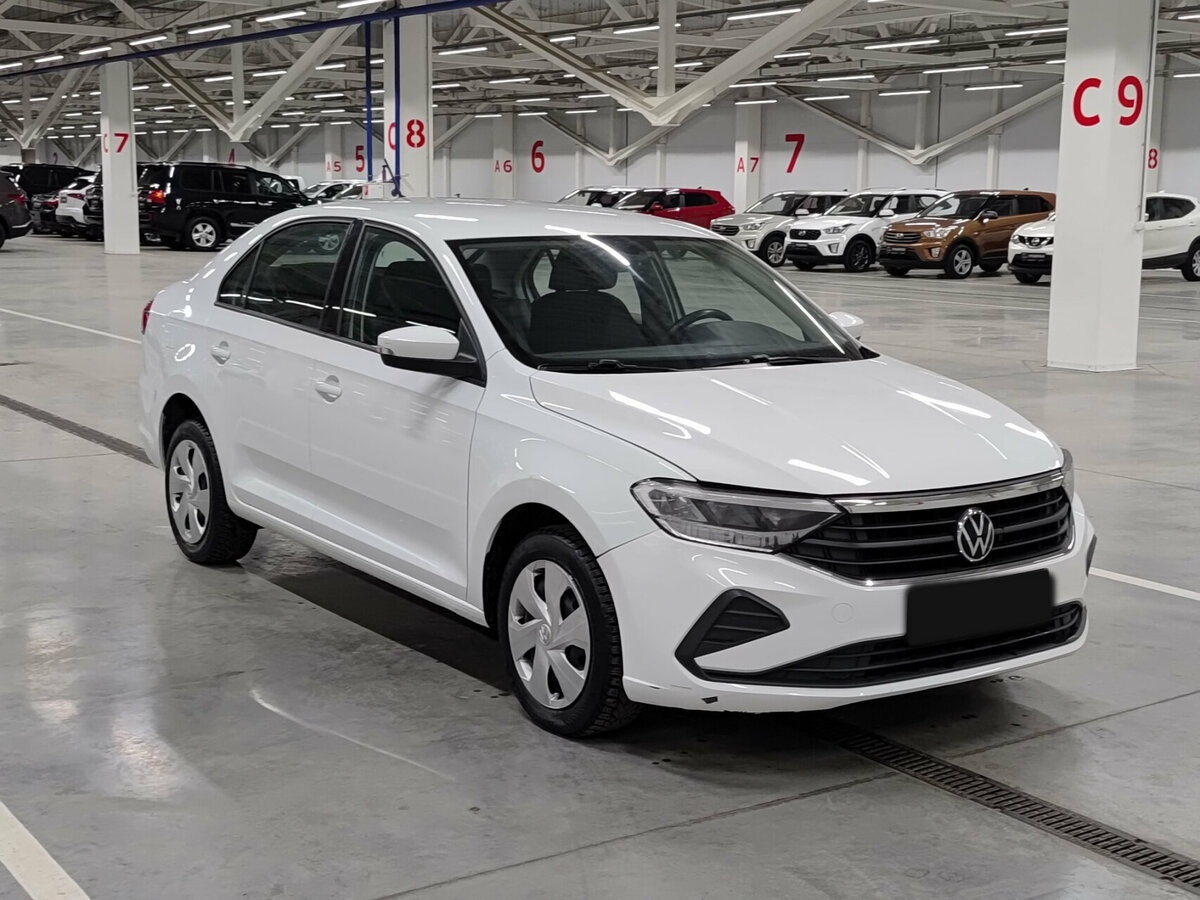 Купить Volkswagen Polo с пробегом. Фото: #2