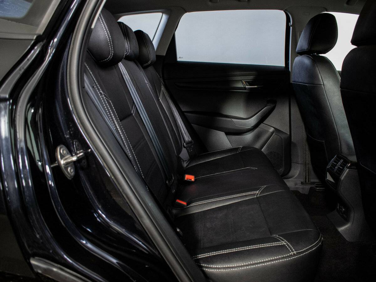 Купить Skoda Karoq с пробегом. Фото: #6