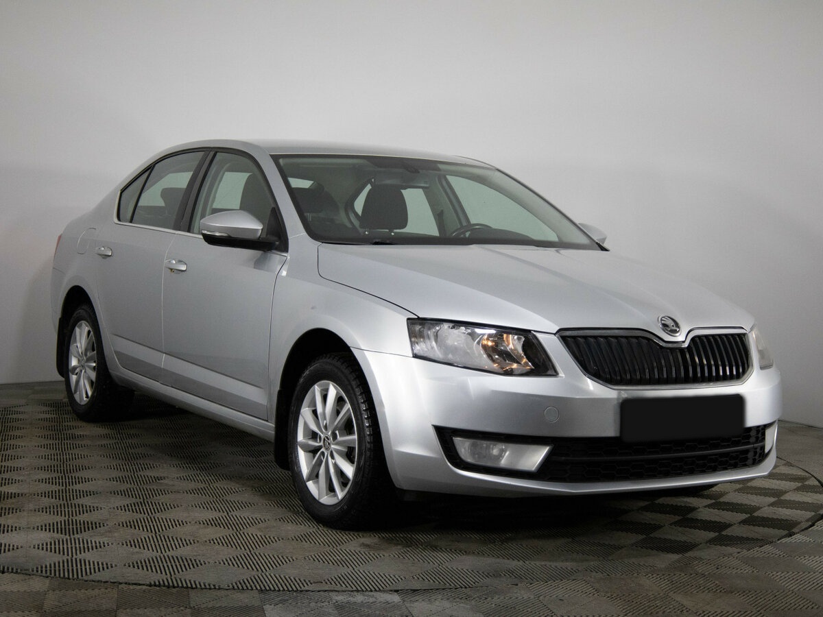 Купить Skoda Octavia с пробегом. Фото: #2