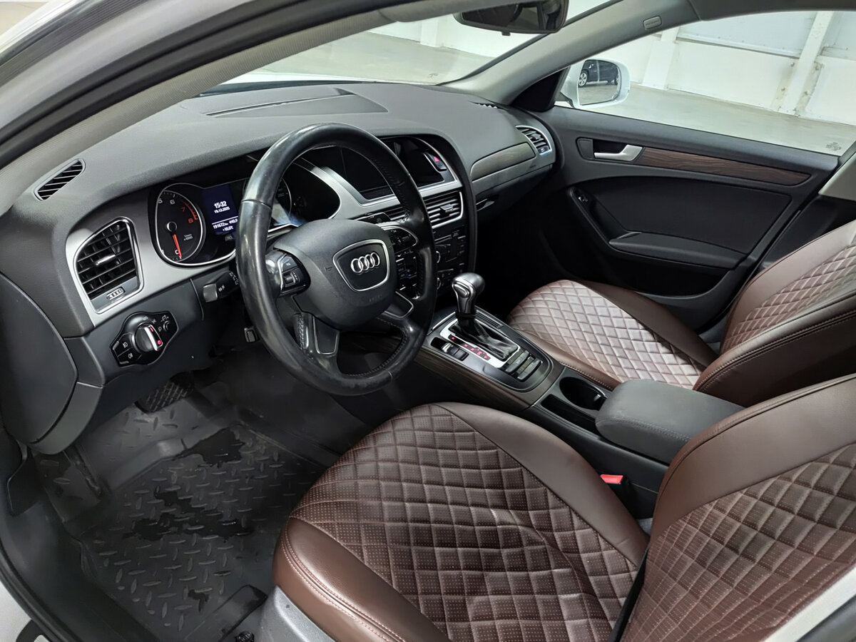 Купить Audi A4 с пробегом. Фото: #14