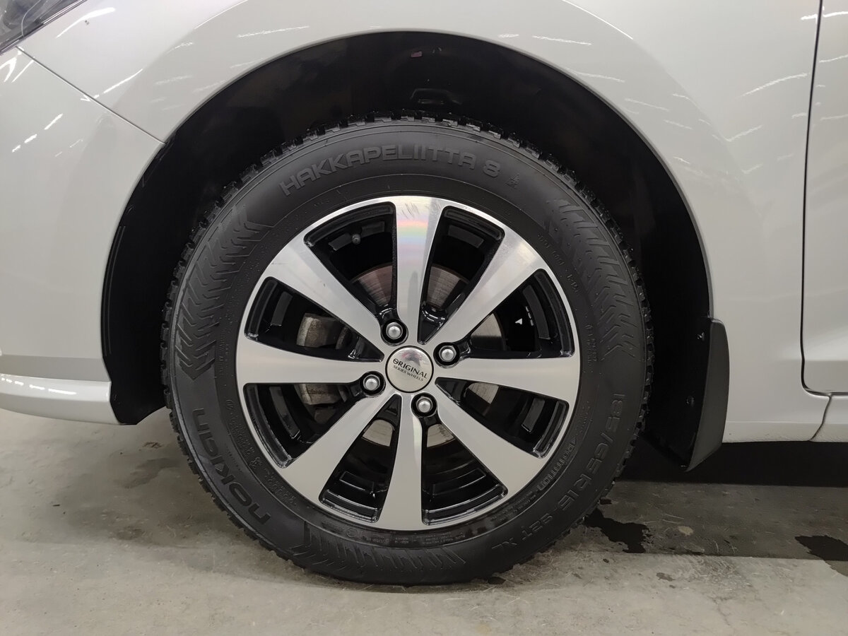 Купить Solaris HS с пробегом. Фото: #17