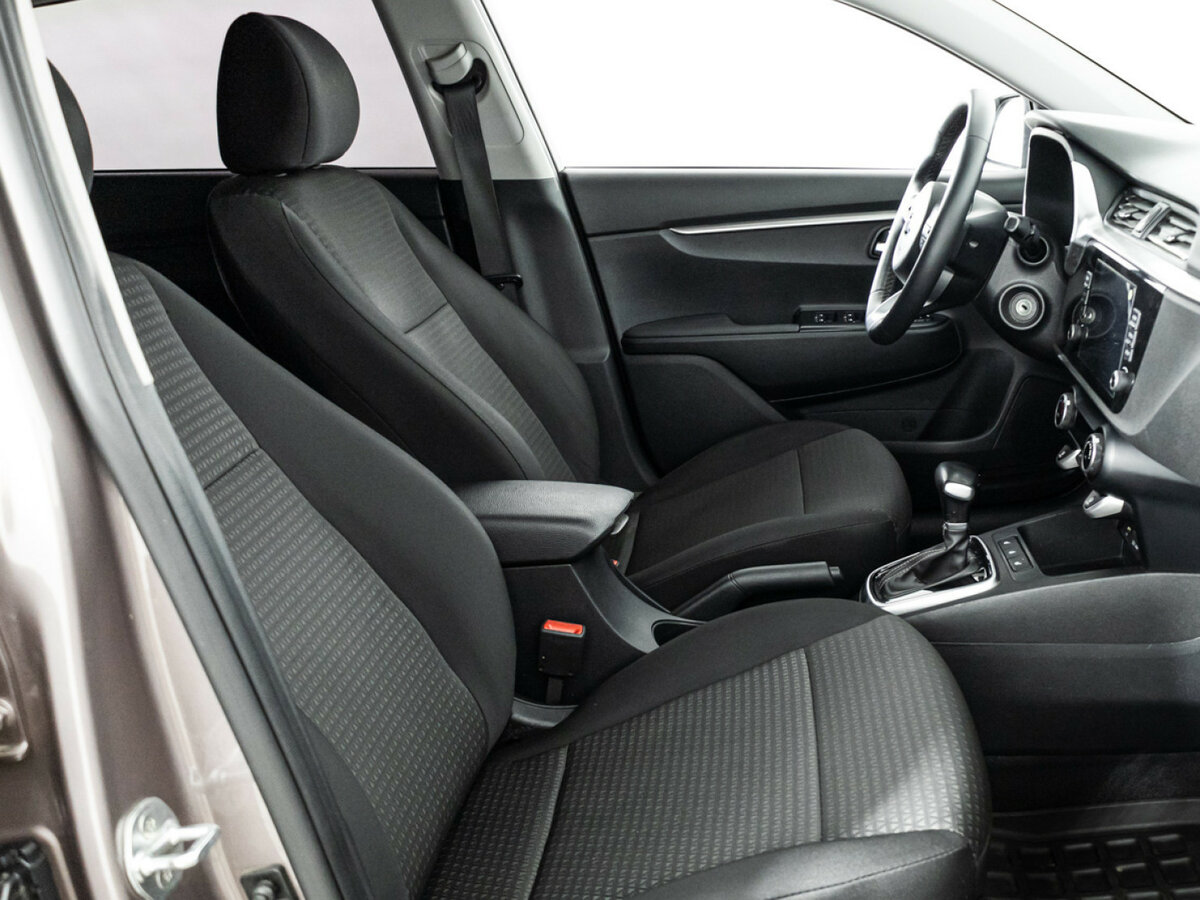 Купить Kia Rio с пробегом. Фото: #14