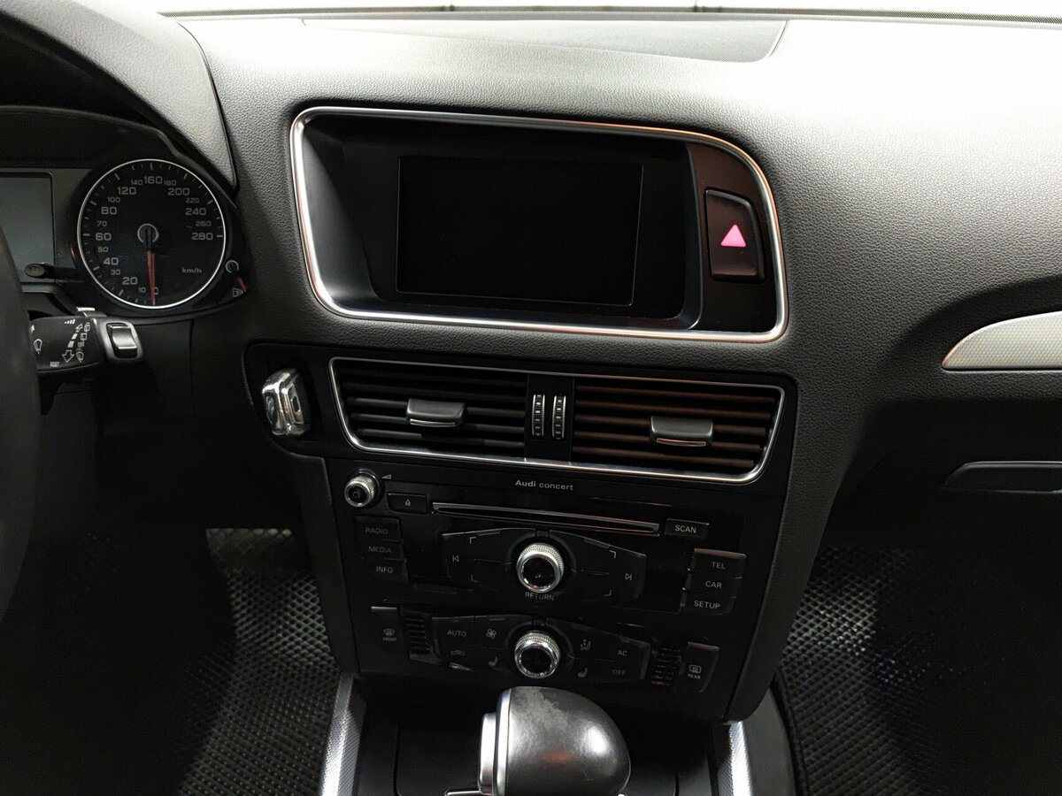 Купить Audi Q5 с пробегом. Фото: #12