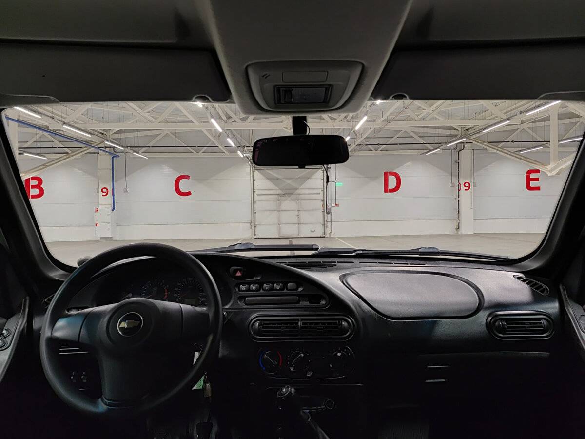 Купить Chevrolet Niva с пробегом. Фото: #13