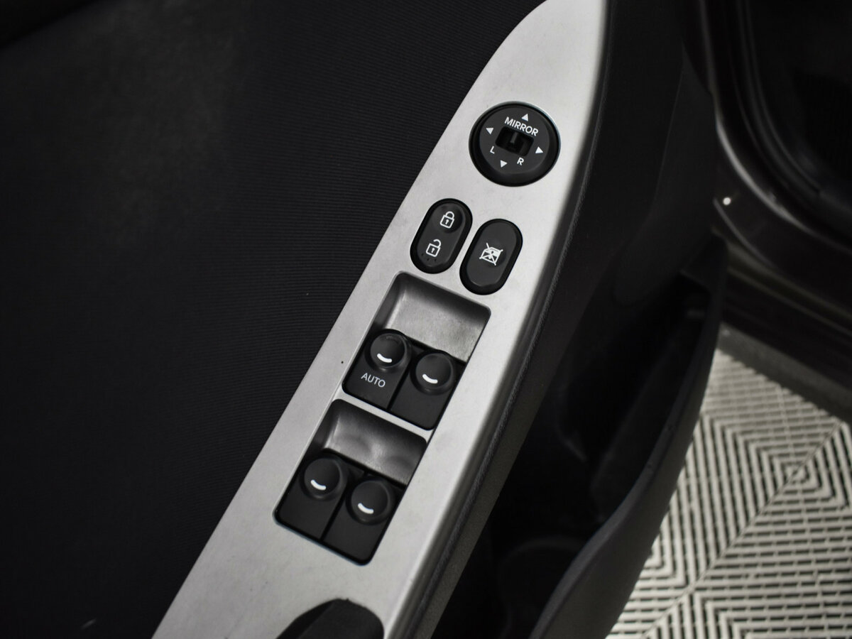 Купить Hyundai Solaris с пробегом. Фото: #14