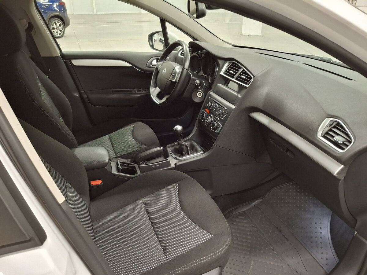 Купить Citroen C4 с пробегом. Фото: #10