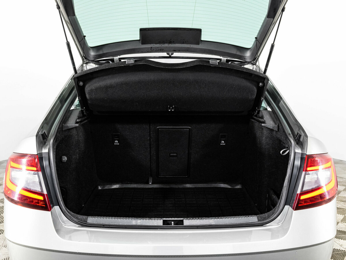 Купить Skoda Octavia с пробегом. Фото: #20