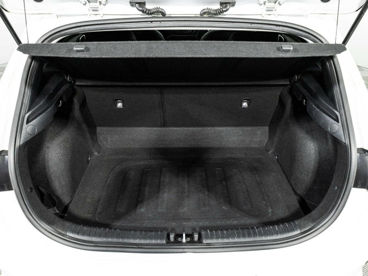 Купить Kia Ceed с пробегом. Фото: #14