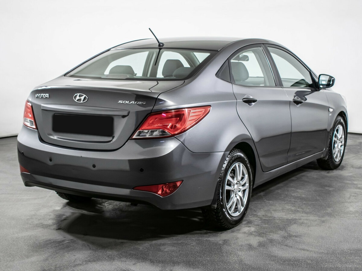 Купить Hyundai Solaris с пробегом. Фото: #4