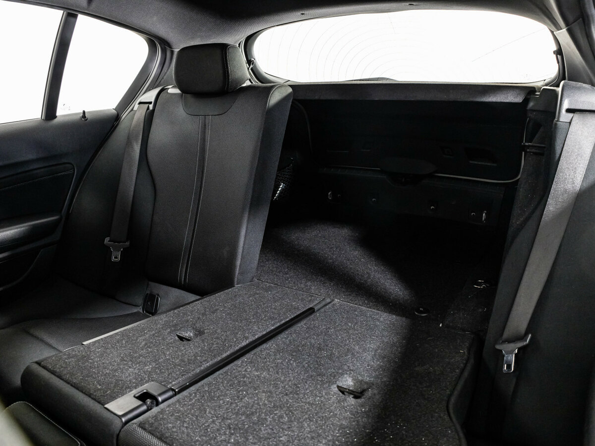 Купить BMW 1 серии с пробегом. Фото: #24