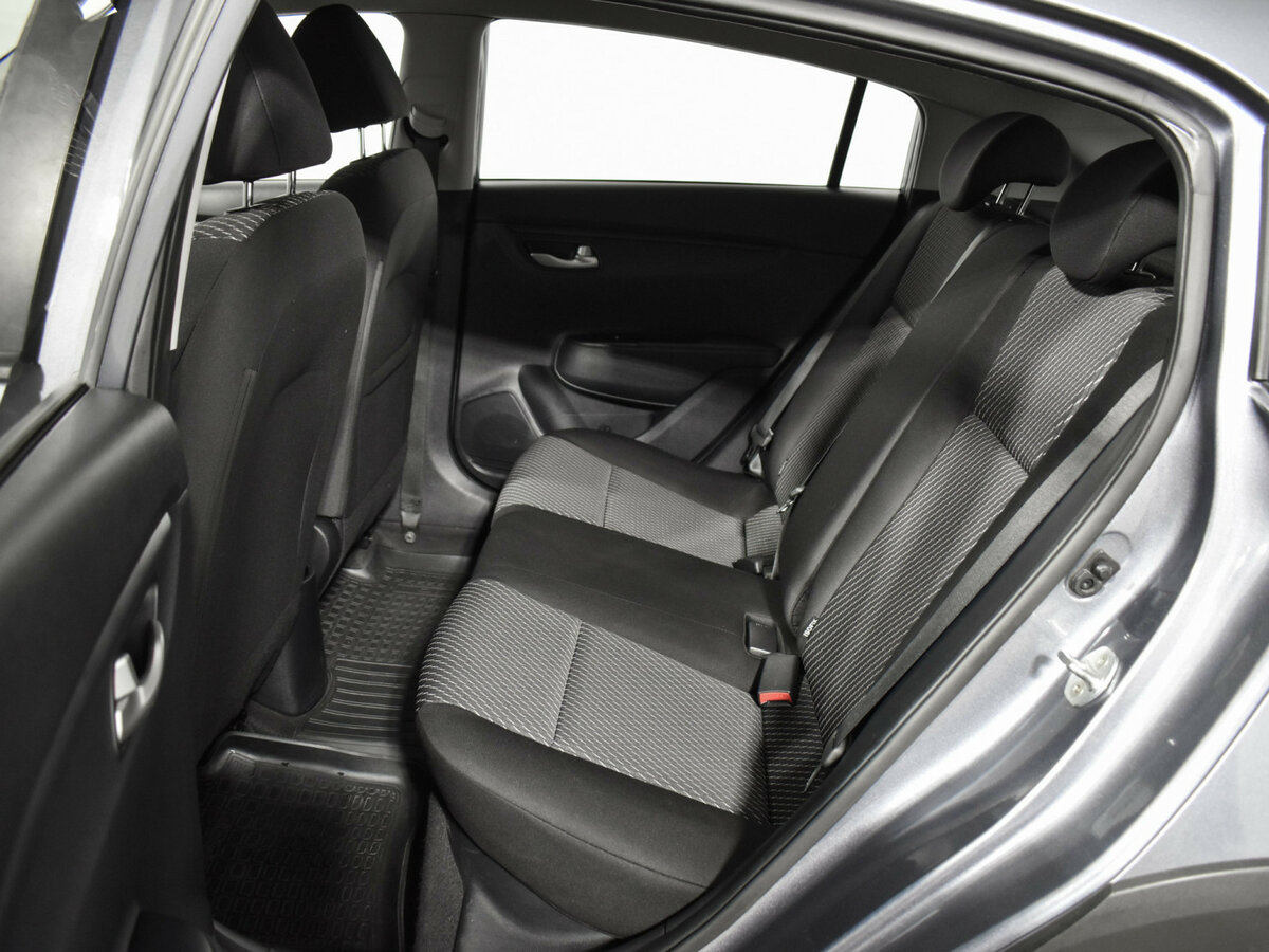 Купить Kia Rio с пробегом. Фото: #10