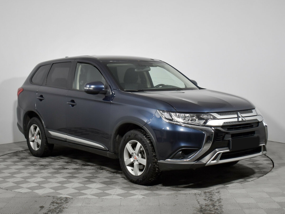 Купить Mitsubishi Outlander с пробегом. Фото: #2