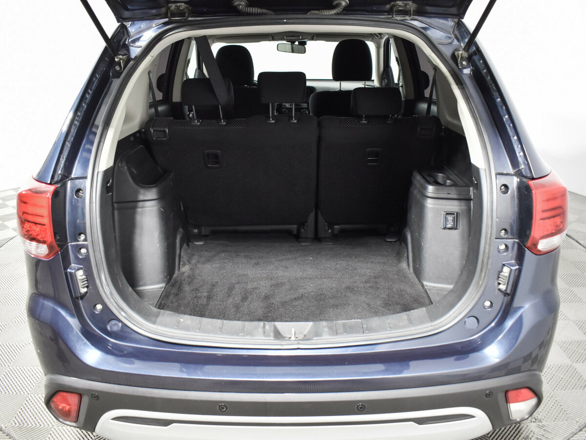 Купить Mitsubishi Outlander с пробегом. Фото: #18