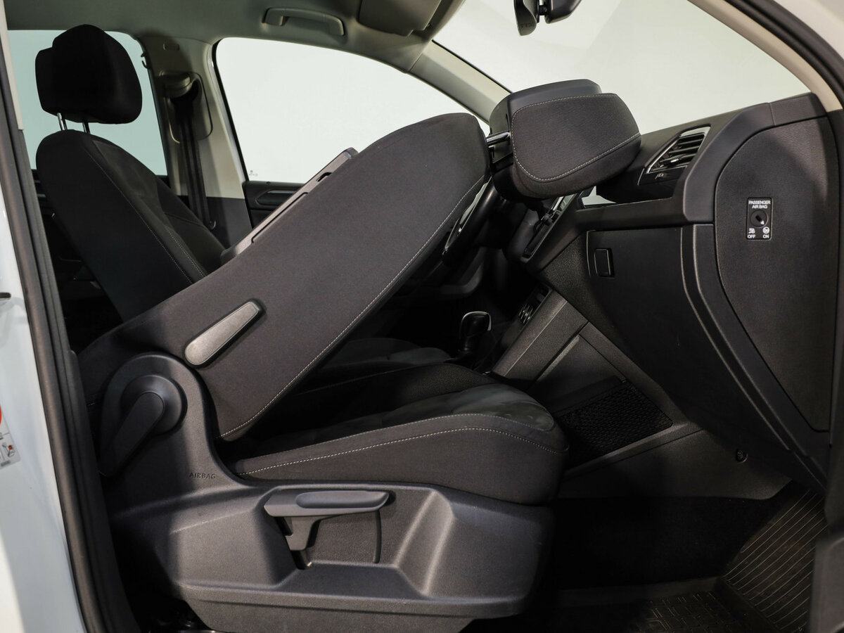 Купить Volkswagen Tiguan с пробегом. Фото: #26