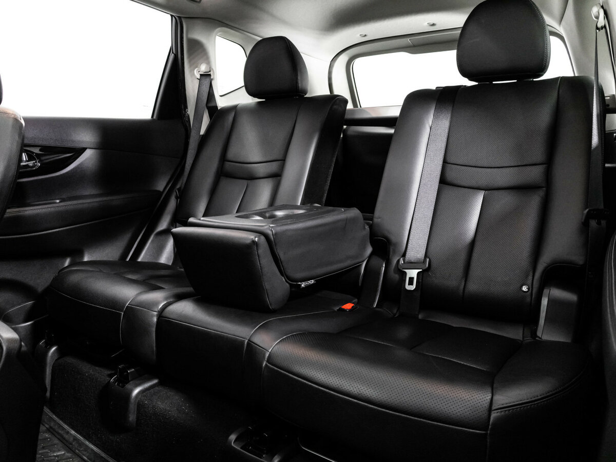 Купить Nissan X-Trail с пробегом. Фото: #18