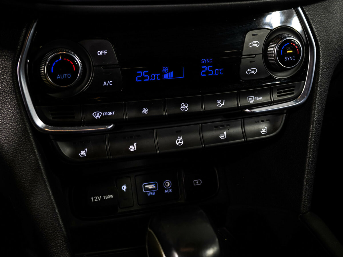 Купить Hyundai Santa Fe с пробегом. Фото: #18